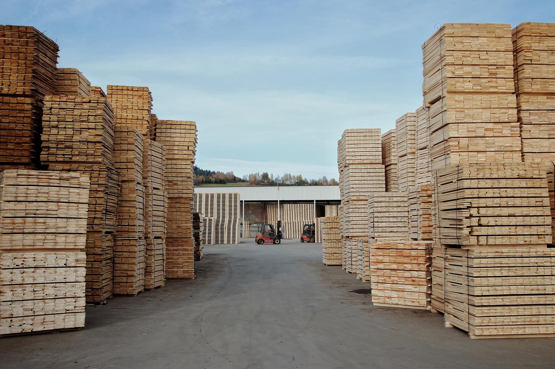 Producent palet drewnianych i desek paletowych